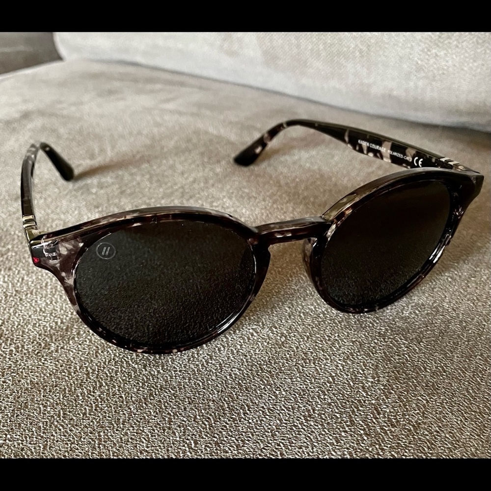 Blenders Kaden Courage polarized sunglasses